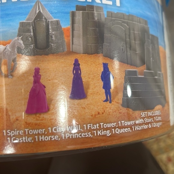 Play day Castle and bucket for kids - Picture 10 of 10